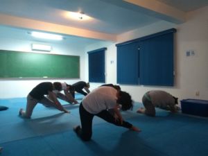 Prática De Yoga 12