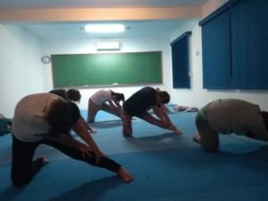 Prática De Yoga 13
